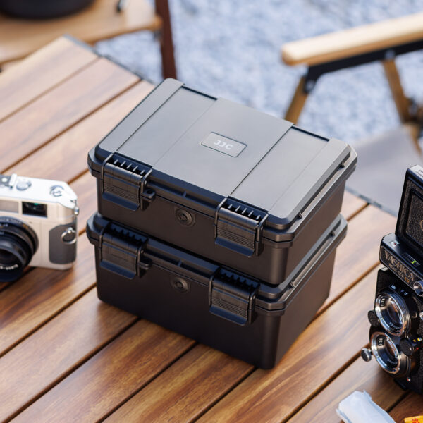 JJC Hard Stable 120 Film Case Holder,IP67 Waterproof Film Camera Container for 15 Rolls 120 Negative Film, Anti-Shock Light-Sealed Negative Film Organizer Storage Box for Travel (No Film Included) - Image 11