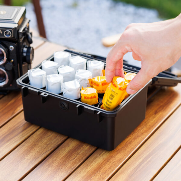 JJC Hard Stable 120 Film Case Holder,IP67 Waterproof Film Camera Container for 15 Rolls 120 Negative Film, Anti-Shock Light-Sealed Negative Film Organizer Storage Box for Travel (No Film Included) - Image 9