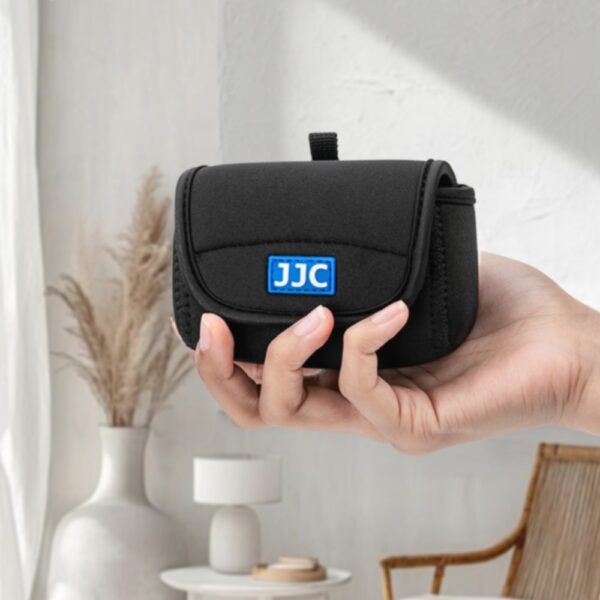 Mini Acton Camera Carrying Case with Battery Storage Slot - Image 9